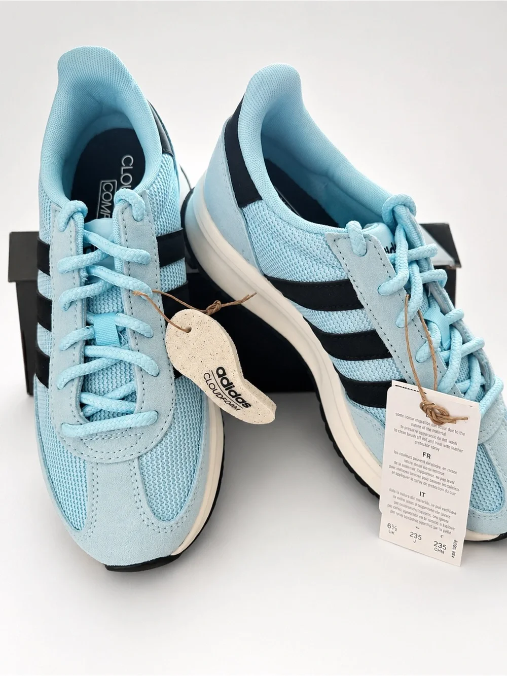 Adidas Cloudfoam Sneakers Light Blue Black White Women’s 6.5 New w/ Tags